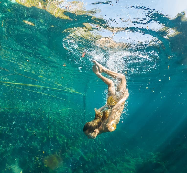 Natural Wonder Sapphire Blue Hole