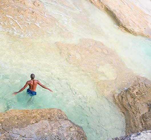 natural wonder queens bath