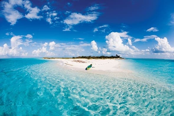 Schooner Cays Kayak on Pristine Sandbar