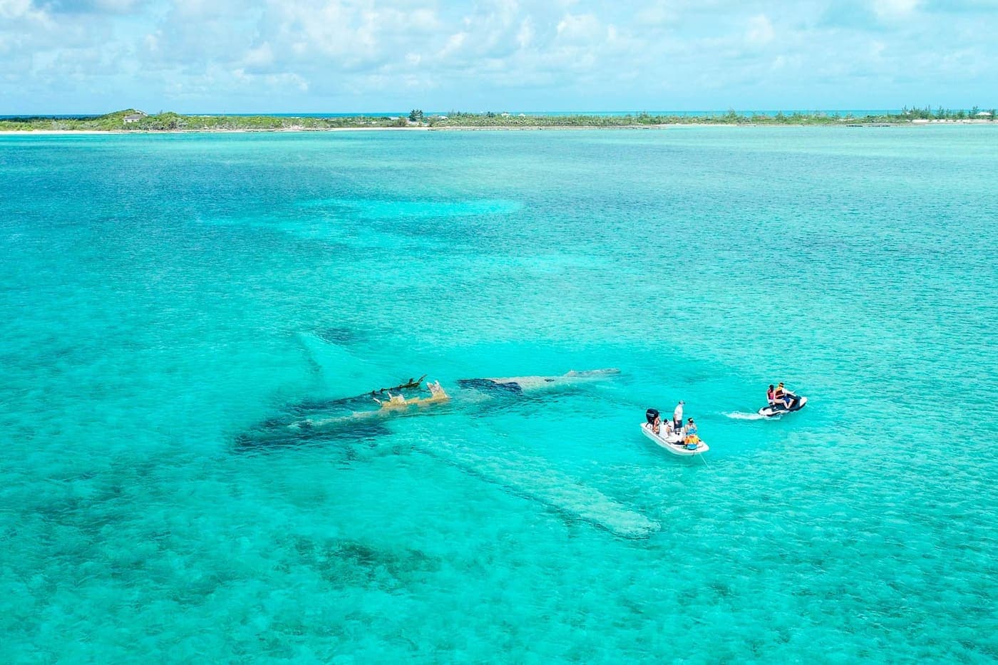 Snorkeling the Norman’s Cay Plane Wreck