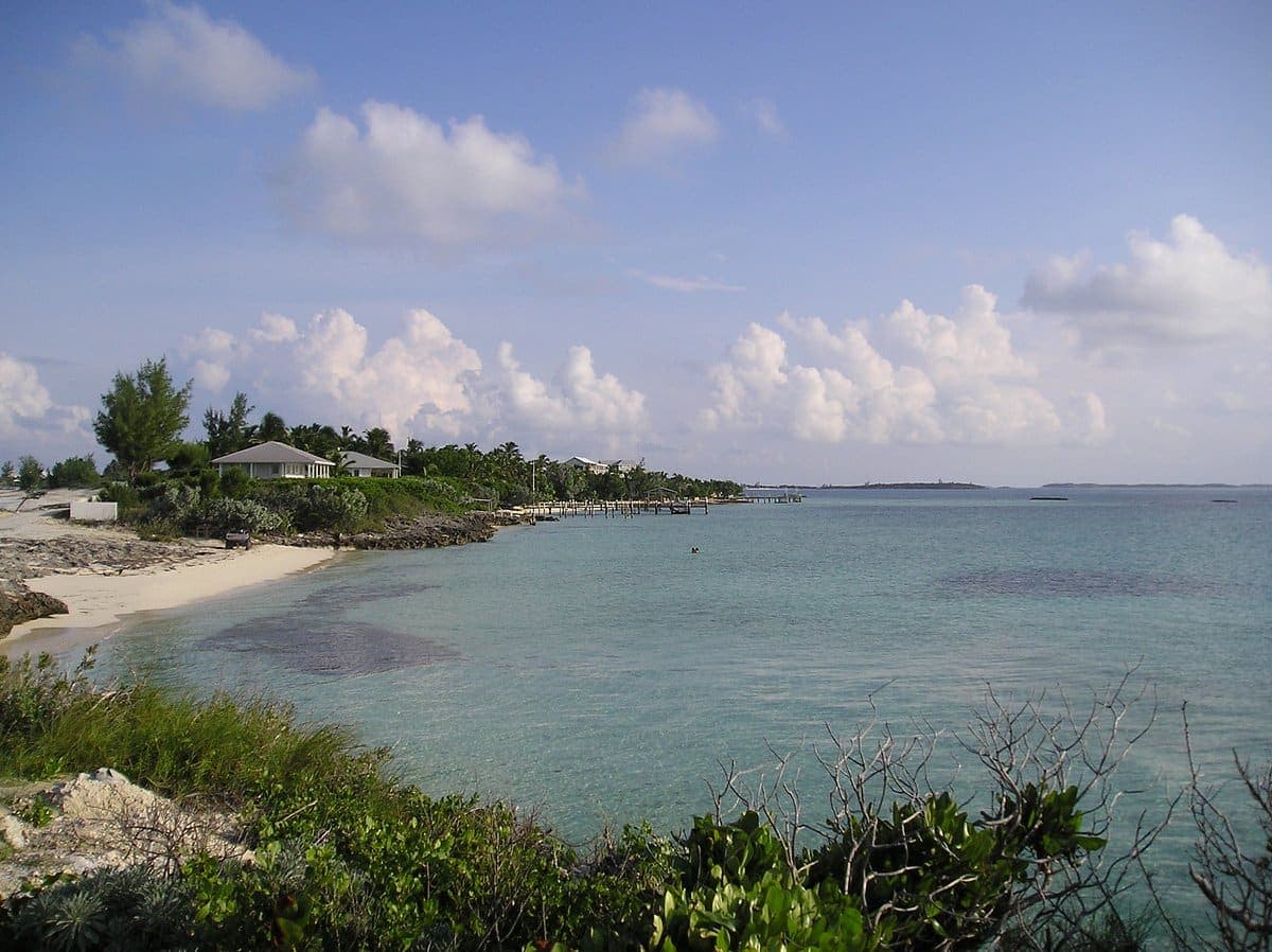 Man-O-War Cay Shoreline