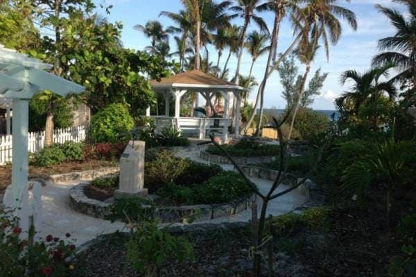Byrle Patterson Memorial Garden
