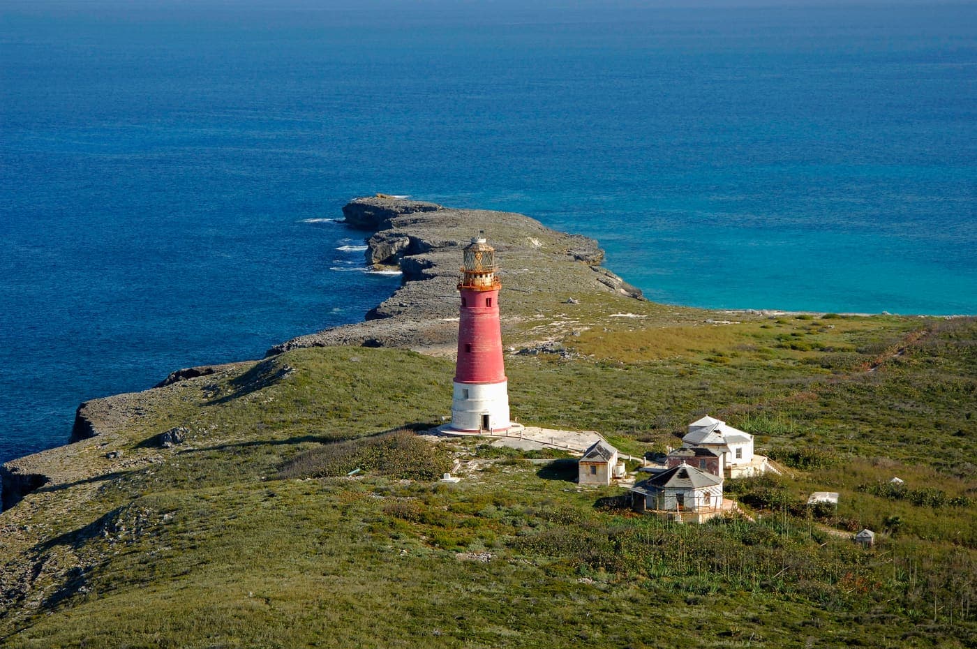 Hole-in-the-Wall Lighthouse expedition