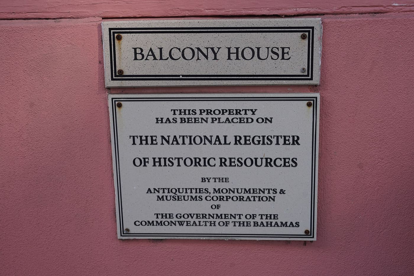 Balcony House