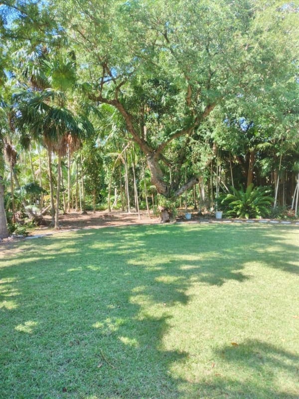 The Retreat Garden at Nassau