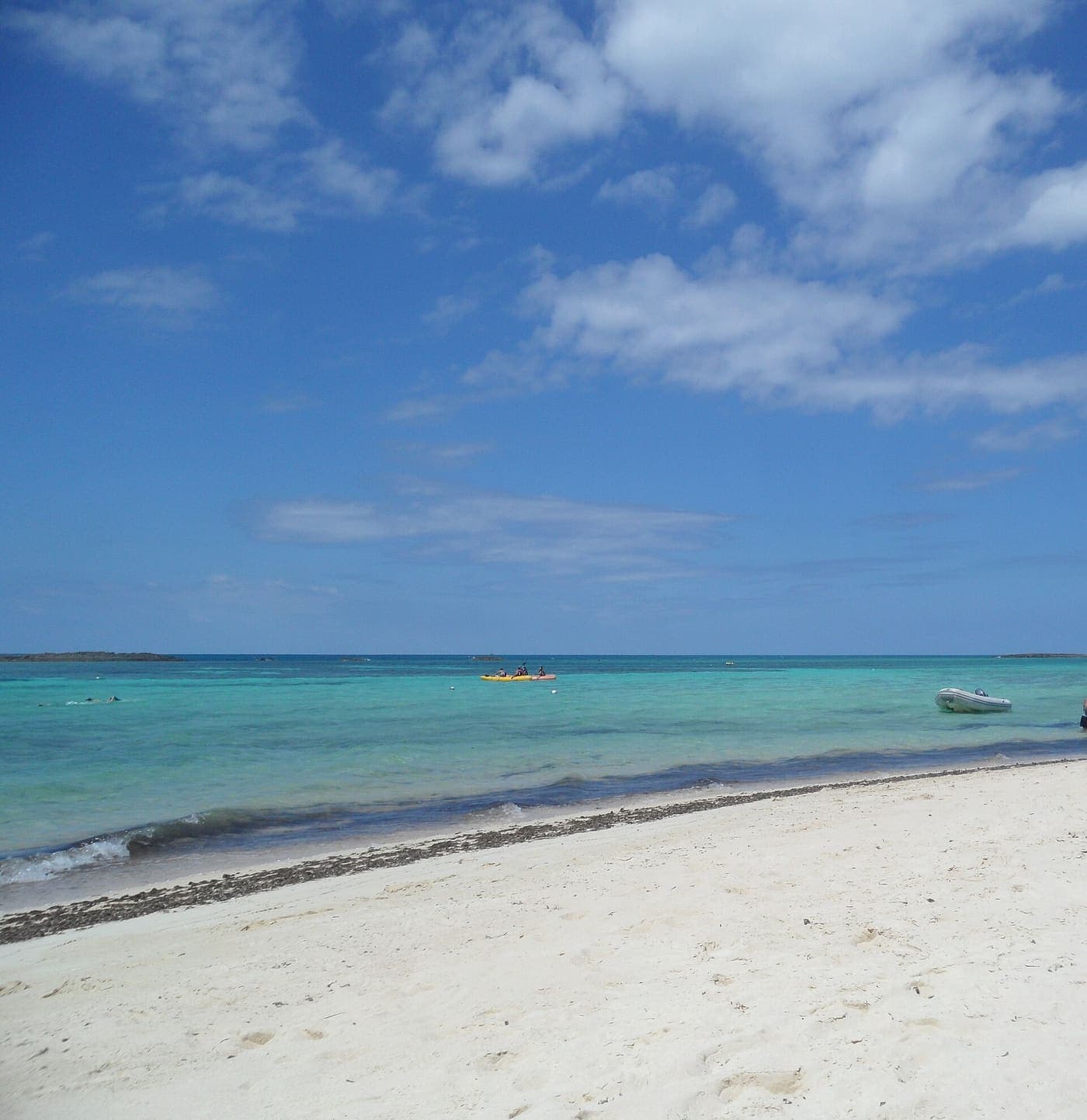 Paradise Cove and Deadman's Reef