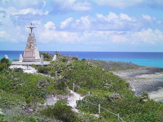 Columbus Point Monument